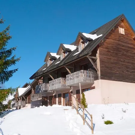 Duplex 8 Pers A Super-besse Avec Wifi Et Piscine Chauffee Besse-et-Saint-Anastaise