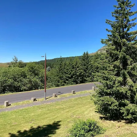 Duplex 8 Pers A Super-besse Avec Wifi Et Piscine Chauffee * Бес-э-Сент-Анастез